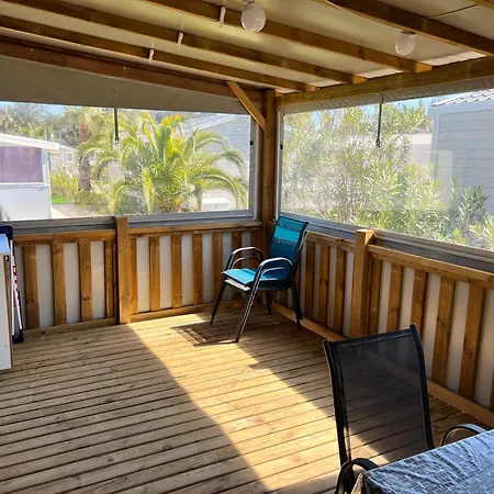 Mobil-home Cosy 6 P Climatisé à à 200 M De La Dans 4 étoiles Calme Et Familial * Hyères